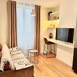 Deux Pieces Familial Chic Et Confortable - Square Courteline - Nation - Centre Apartment *