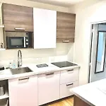 Deux Pieces Familial Chic Et Confortable - Square Courteline - Nation - Centre Apartment *
